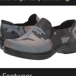 Klogs-Moxy blue/silver camo slip on mules-Super cool and unique-Boxed NWT
